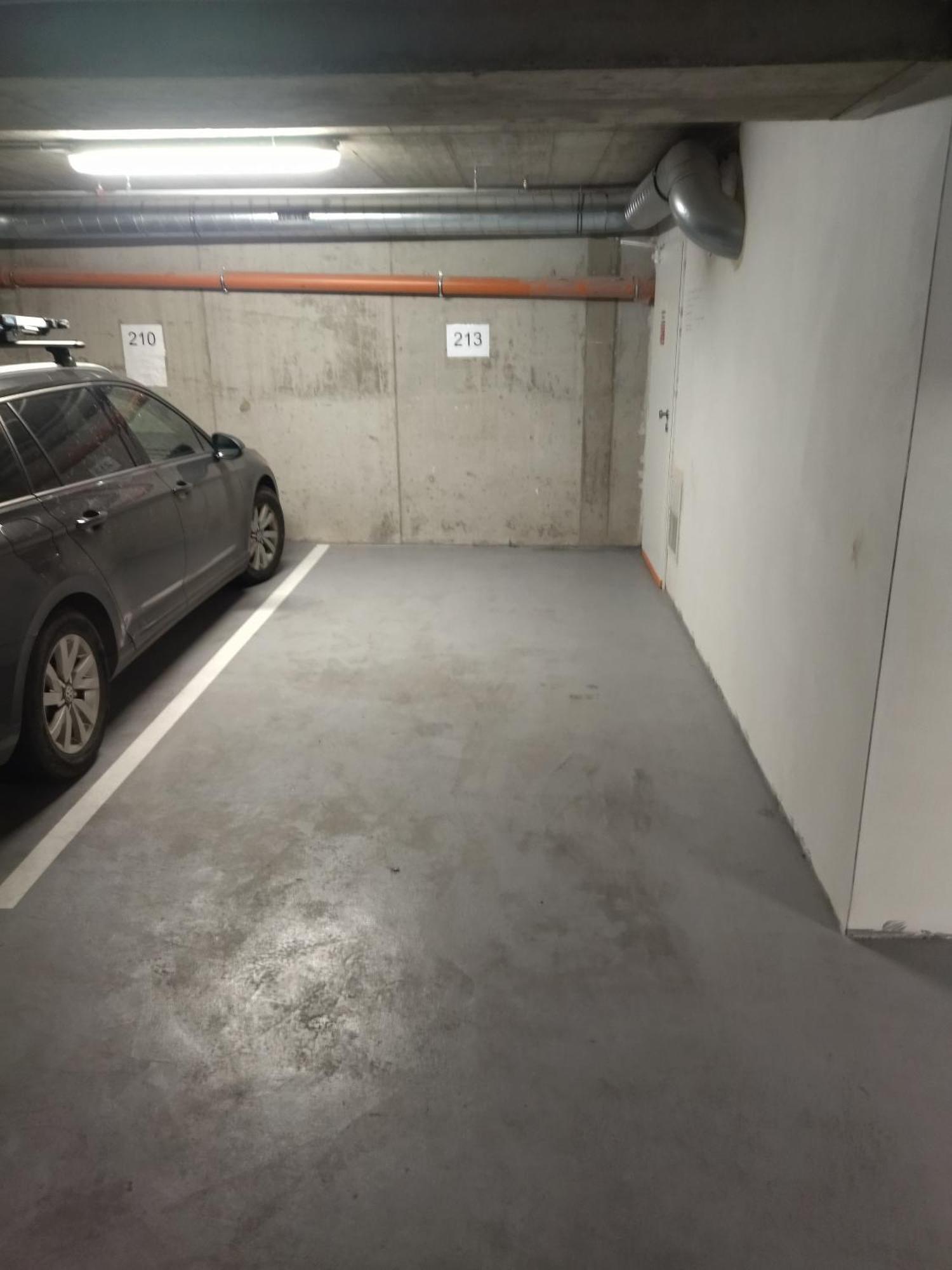 Brand New Studio Apartment #24 In Elite Residence With Free Secure Parking In The Center ปราก ภายนอก รูปภาพ